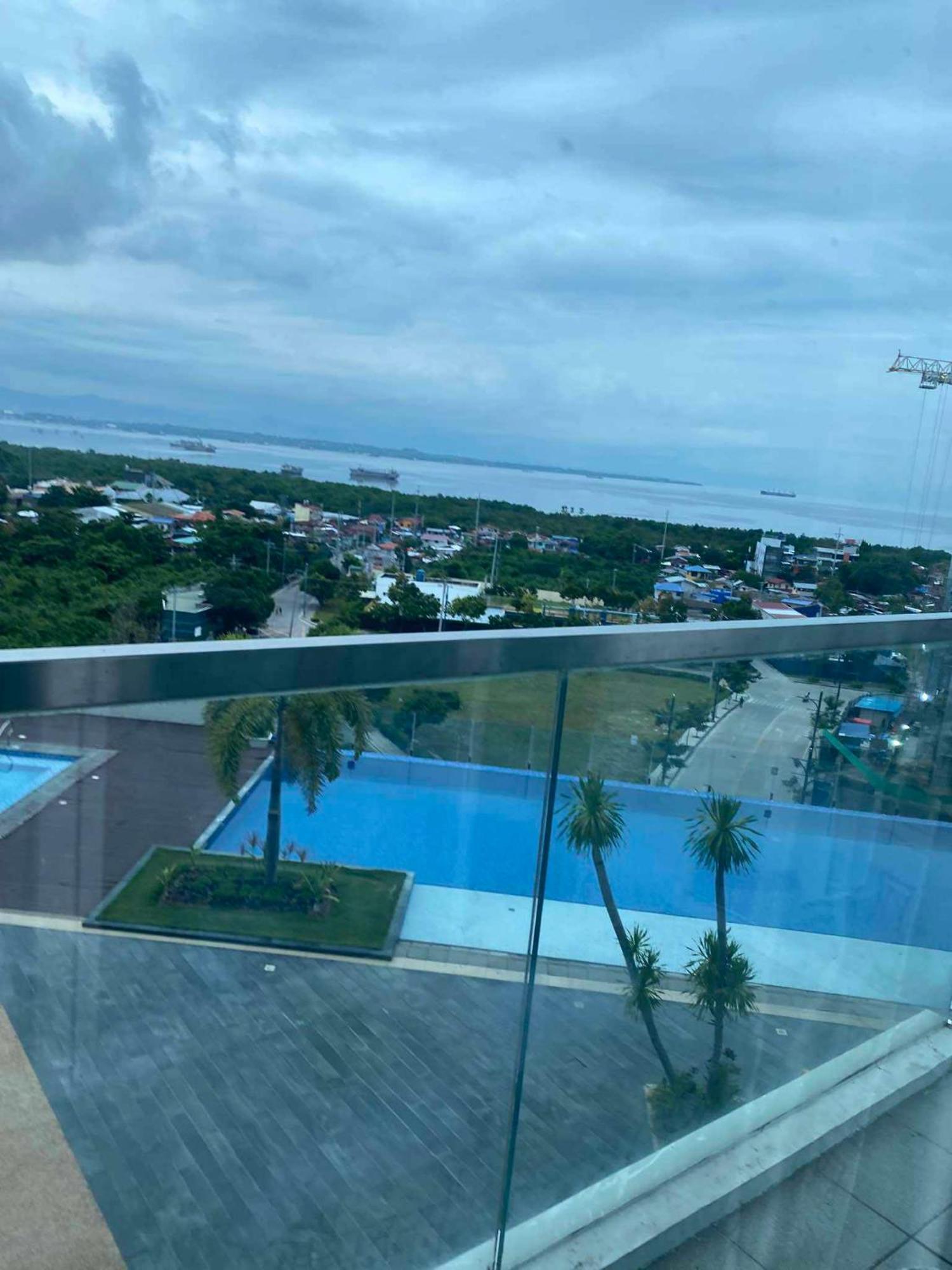 Mactan Newtown Beach Condo Isla de Mactán Exterior foto