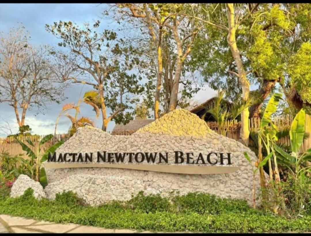 Mactan Newtown Beach Condo Isla de Mactán Exterior foto
